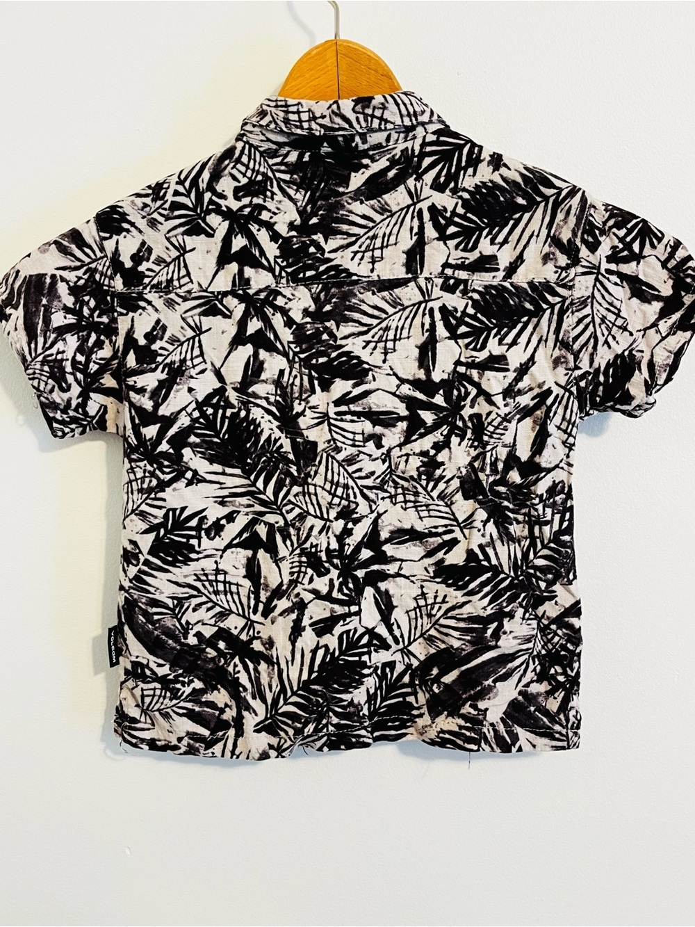 Volcom Linen Tropical Leaf Button Down Shirt Brown White Short Sleeve Boys 4T - Picture 5 of 7